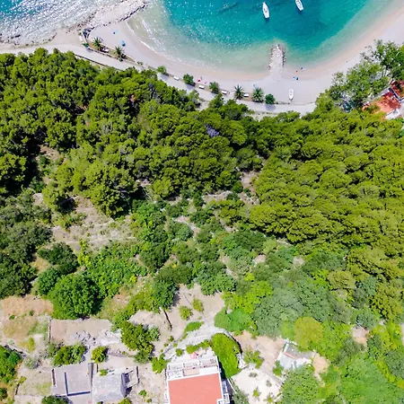 Apartment By The Sea Brela, Makarska - 24541 *