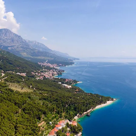 Apartment By The Sea Brela, Makarska - 24541